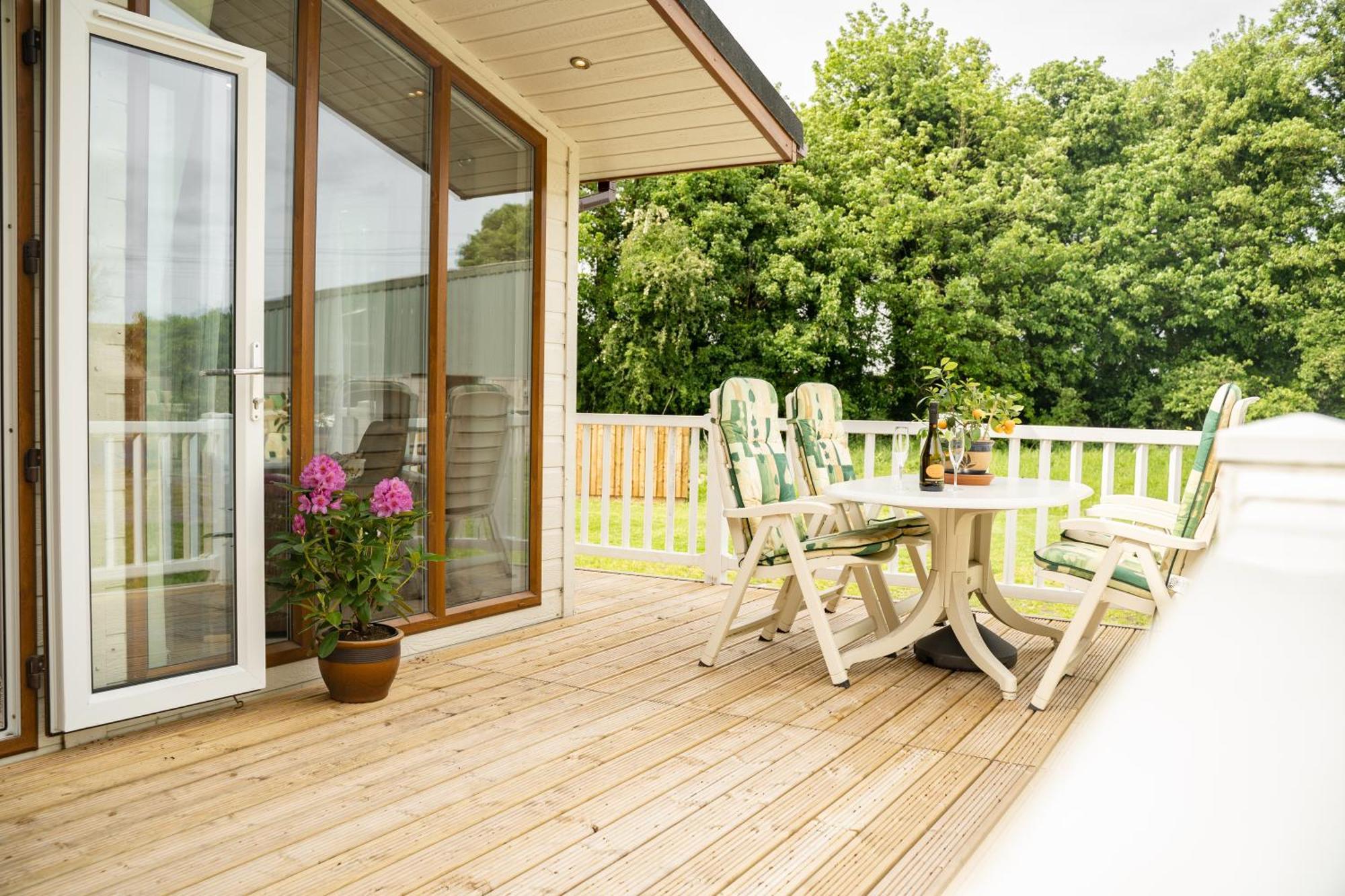 Recently Updated Near Centre - For Up To 6 Chester